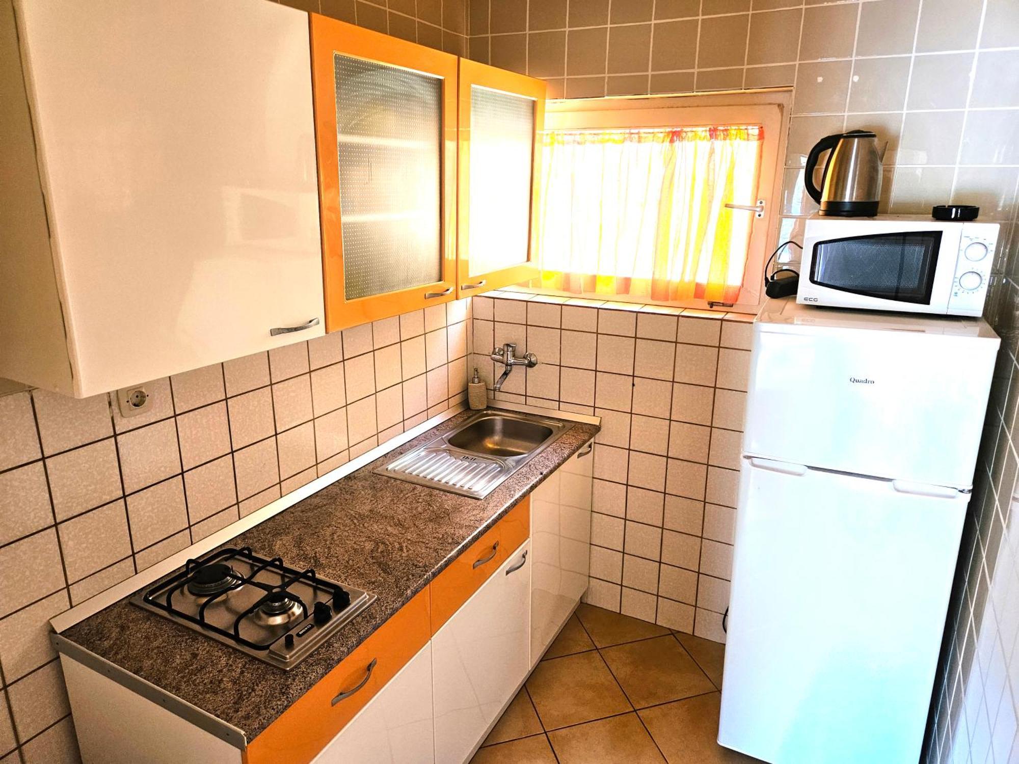 Apartments Carmen Vinišće Eksteriør bilde